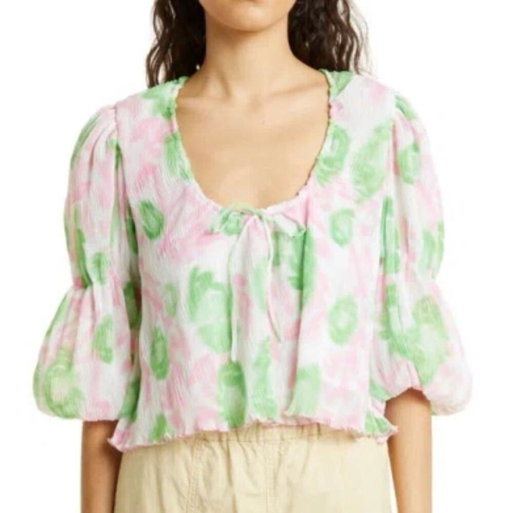 Ganni Short Sleeve Pleated Georgette U-neck Blouse In Pink Tulle 36